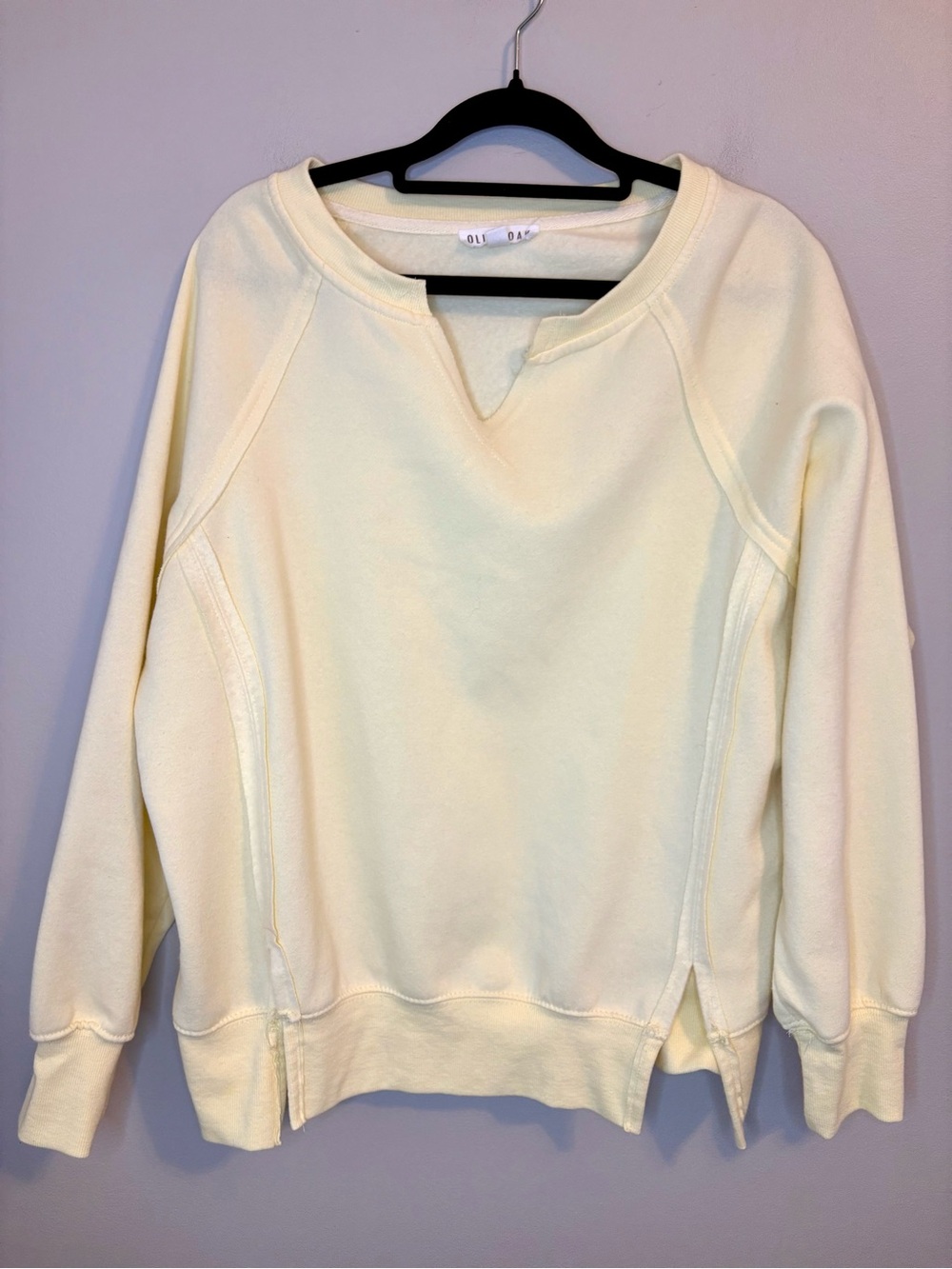 Olive + Oak Butter Yellow Fleece Sweatshirt XS Notch Neck Pullover